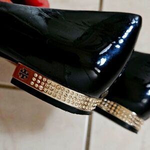 Authentic Tory Burch leather ballet flats Size 7